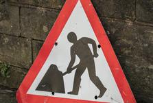 Silničáři odkládají opravy tankodromů. Na opravu si počkají u Zakřan i v Loděnici